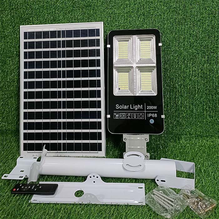 Đèn pha nlmt giá rẻ IP68 a